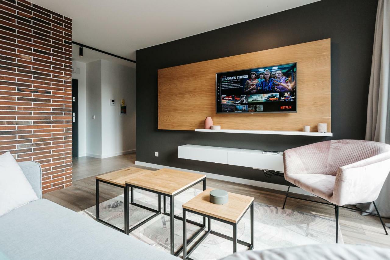 Diamond - Luxurious Apartment - A/C Krakow Luaran gambar
