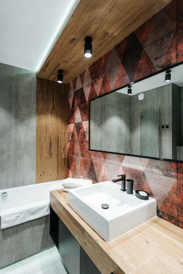 Diamond - Luxurious Apartment - A/C Krakow Luaran gambar