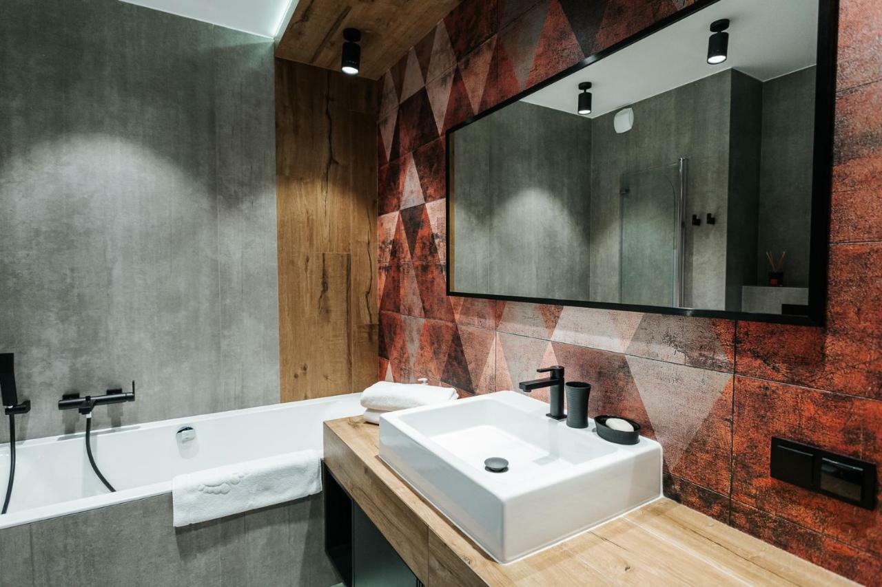 Diamond - Luxurious Apartment - A/C Krakow Luaran gambar